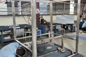 激光切割焊接加工-【恒宇泰金屬】三維平臺多種夾具定位焊接