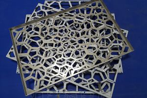 不同的鈑金加工材料需要選擇不同的切割工藝