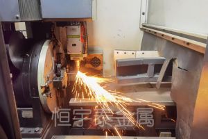 304不銹鋼鋼管的切割過程中需特別留意什么