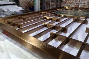 對不銹鋼板進行抗指紋處理的原因是什么