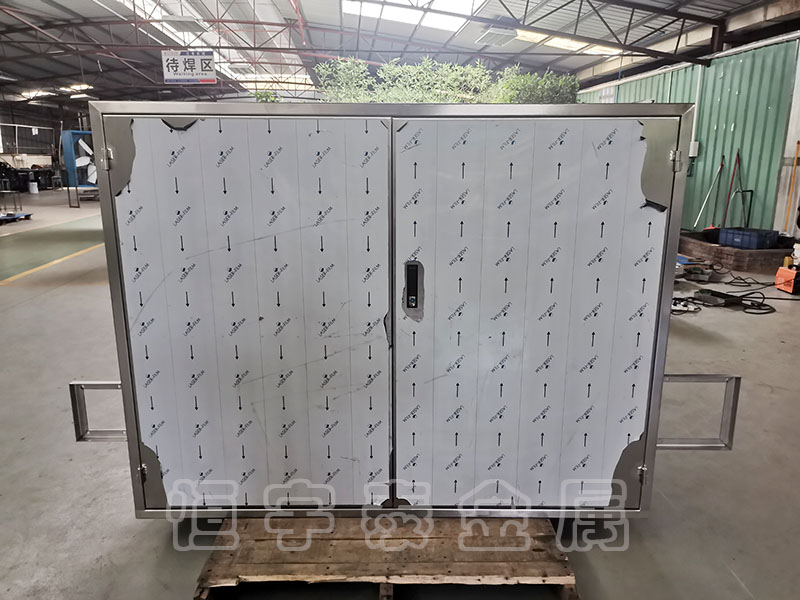 機(jī)箱機(jī)柜鈑金加工