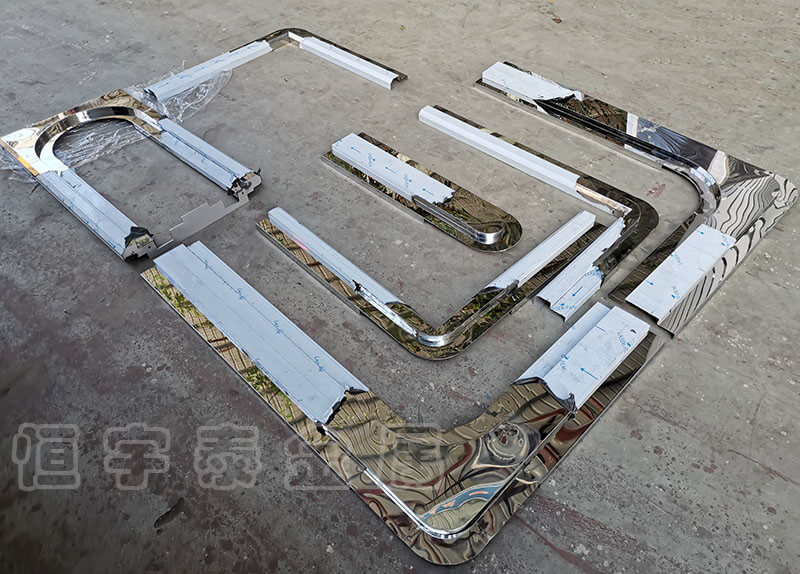 不銹鋼加工 解析鉻和碳對(duì)于不銹鋼來(lái)說(shuō)是缺一不可