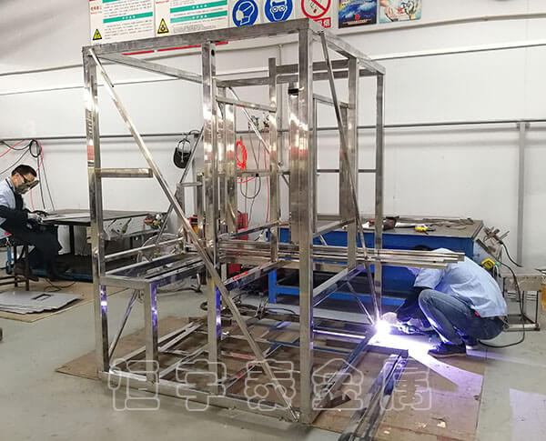 不銹鋼焊管時(shí)需要注意哪些問(wèn)題