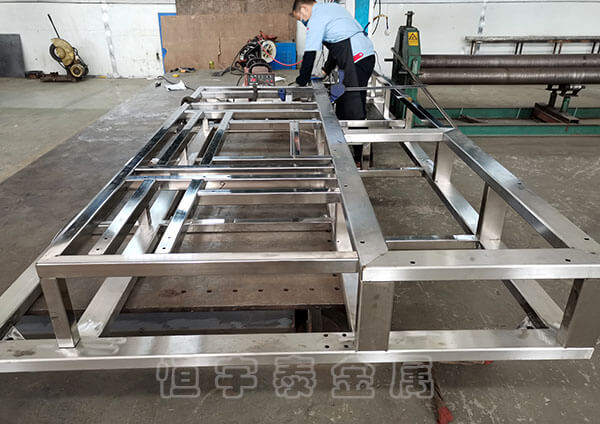 將為你詳細介紹固定焊口、旋轉(zhuǎn)焊口以及預制焊口